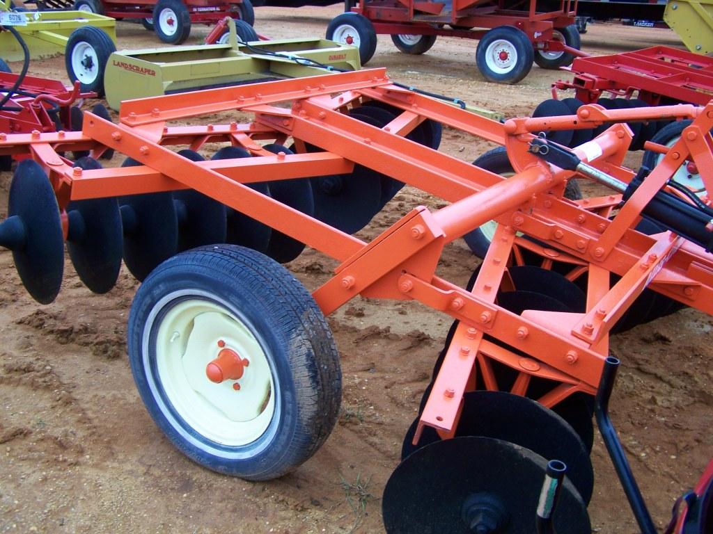 ALLIS CHALMERS 8' DISC HARROW