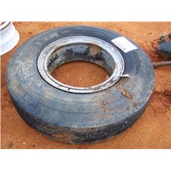 10.00R22 TIRE & WHEEL