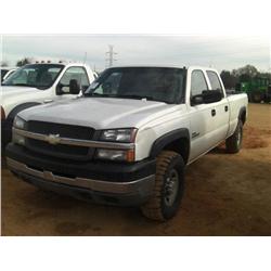 2004 CHEVROLET 2500 HD 4X4 PICKUP