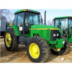 JOHN DEERE 7210 4X4 FARM TRACTOR