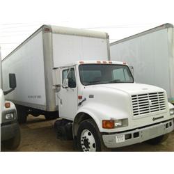 2000 INTERNATIONAL 4700 S/A VAN TRUCK