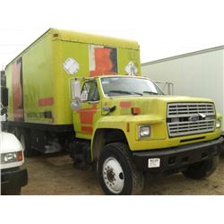 1991 FORD F800 S/A VAN TRUCK