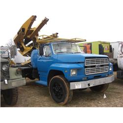 1985 FORD F700 TREE SPADE TRUCK