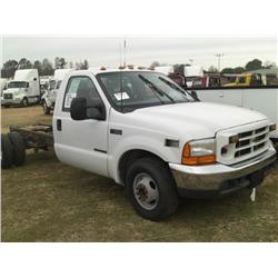 2004 FORD F350 CAB & CHASSIS