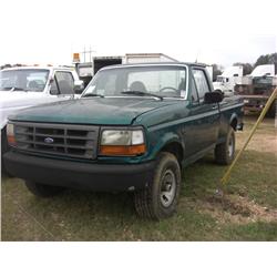 1996 FORD F140 4X4 PICKUP