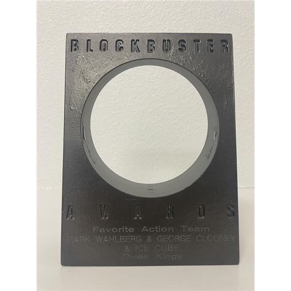 Blockbuster Awards Mark Wahlberg, George Clooney and Ice Cube