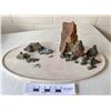 Image 1 : Sculpture: Mini Rock Landscape Oval Marble Base [172005]