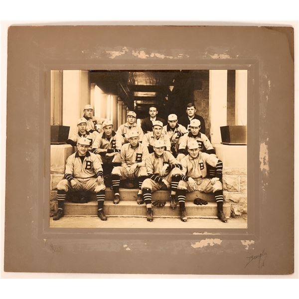 HOF-Unknown Team Photograph [182334]
