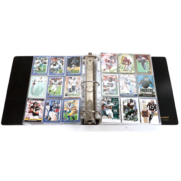Football Card Album (31 pages) [187939]