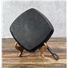 Image 2 : Cast Iron Square Skillet