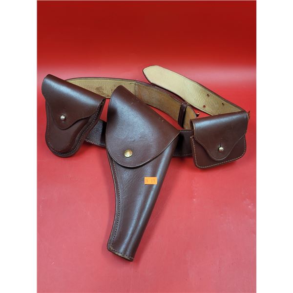 VTG RCMP Leather Original Gun Holster w/ Handcuff Case Made in Montreal