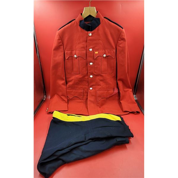 RCMP Bond Clothes Uniform w/ Pants & Jacket
