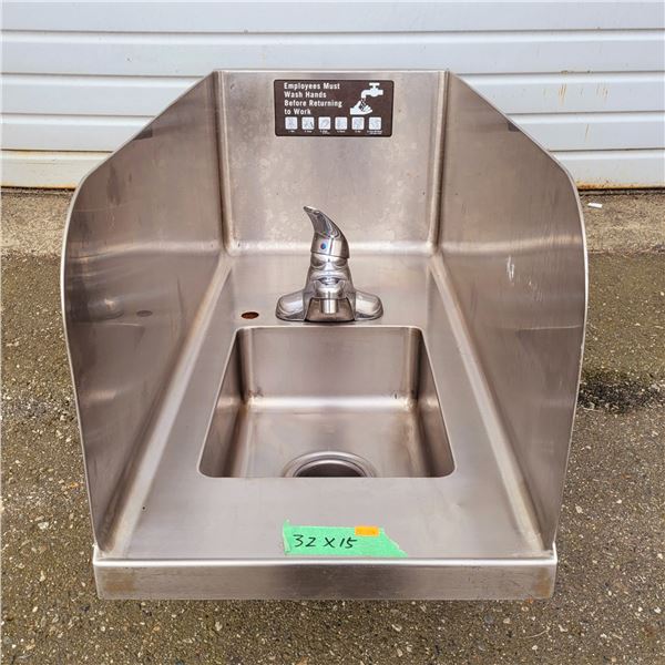 Commercial Stainless Steel 32" x 15" Sink