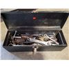Image 1 : Metal Toolbox w/ Assorted Tools