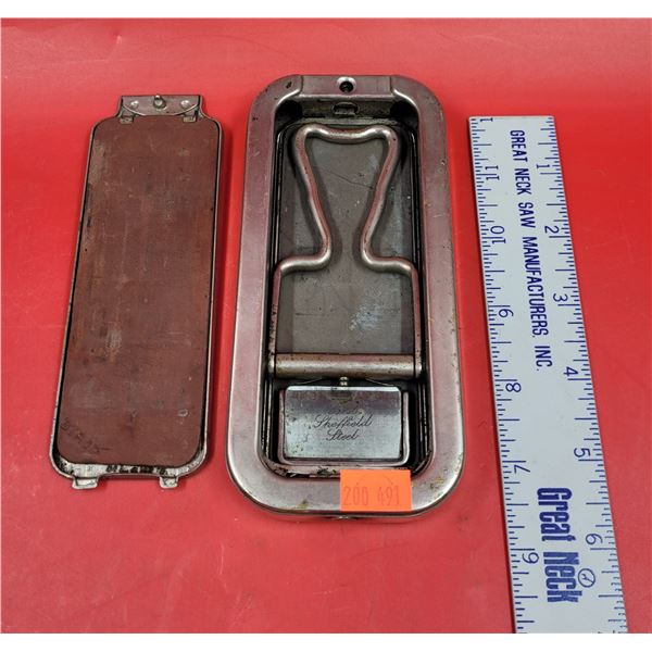 VTG Sheffield Steel Rolls Razor Made in England