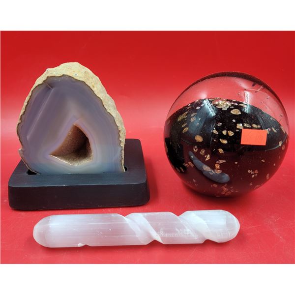 Geodes and Paper Weight
