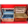 Image 2 : 2 VTG Travel Suitcases