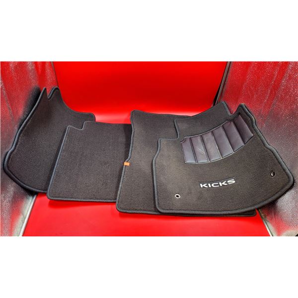 Set of Nissan Kicks Floor Mats