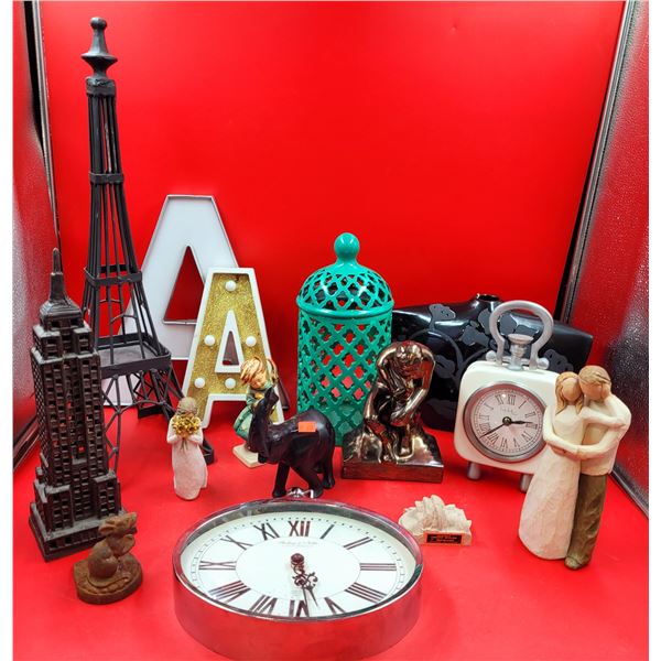 Home Décor Lot w/Cast Iron Towers