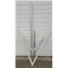 Image 1 : 2 Measuring Sticks & Paver Square Pro