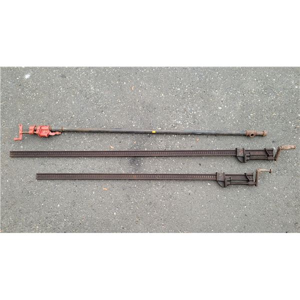 3 Metal Bar Clamps