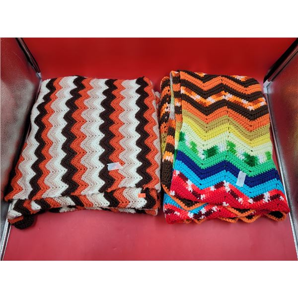 2 Colorful Knitted Blankets