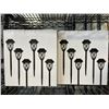 Image 2 : 2 SOLAR POWERED PATH LIGHTS/LANDSCAPE LIGHTING 6 PACK
