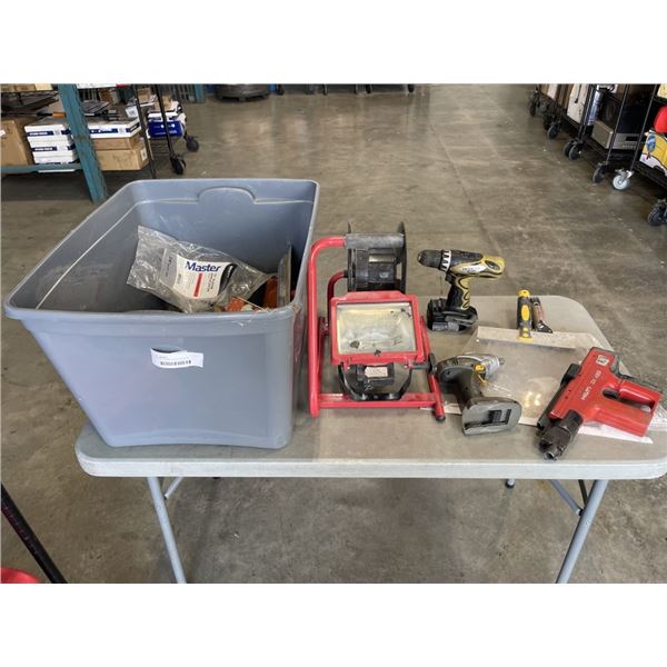 TOTE OF POWER TOOLS AND SHOP SUPPLIES,