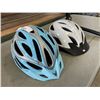 Image 2 : 2 BIKE HELMETS AND BIKE SEAT