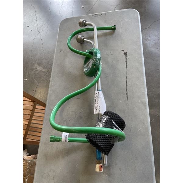 LONG WATERING WANDS AND SPRINKLER MESH