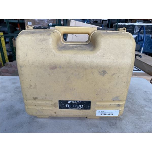 TOPCON ROTATING LASER IN CASE - TESTED WORKING