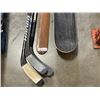 Image 2 : 3 HOCKEY STICKS, SKATEBOARD, AND PADDLE