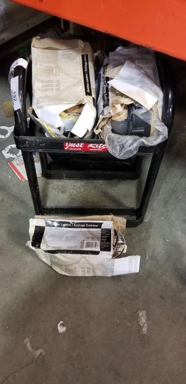 JUST RITE BLACK METALK RACK AND 3 NEW LIGTH FIXTURES