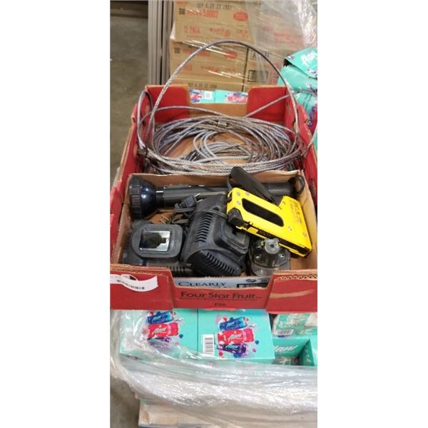 TRAY OF MISC TOOLS