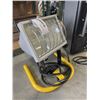 Image 2 : HALOGEN WORKLIGHT AND ELECRIC HEATER/FAN