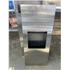 Image 2 : 2 STAINLESS WALL MOUNT GARBAGE CAN / TOWEL DISPENSERS
