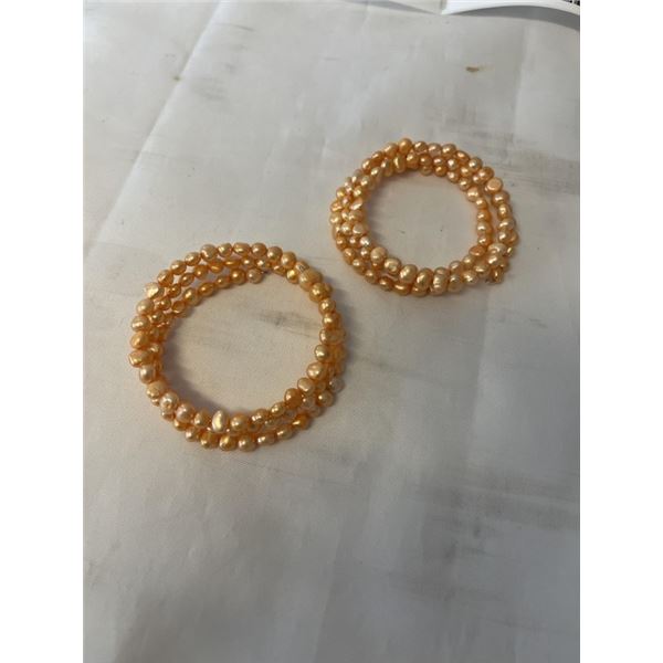 2 CULTURED FRESHWATER PEARL WIRE BRACELETS