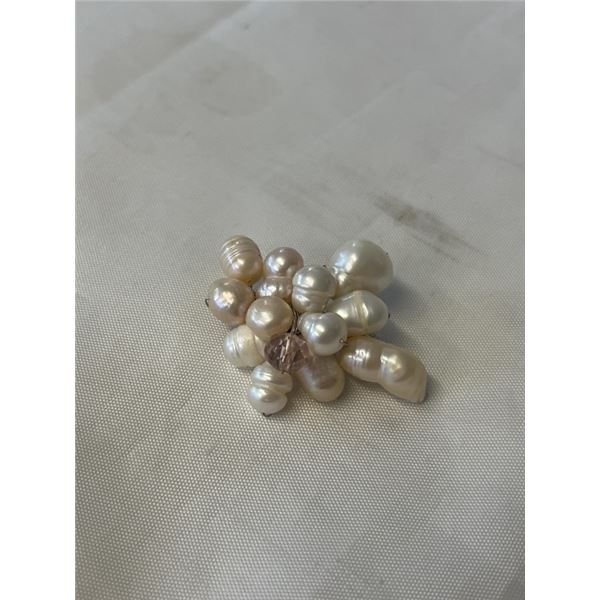 LARGE CULTURED FRESH WATER PEARLS BROOCH