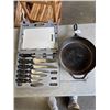 Image 1 : CASED KINFE SET AND LODGE CAST IRON PAN