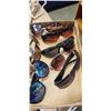 Image 2 : TRAY OF SUNGLASSES