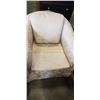 Image 2 : PARLOUR CHAIR IN GOOD CONDITION