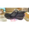 Image 2 : NEW SKETCHERS WOMENS SIZE 8.5 WINTER BOOTS