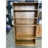Image 1 : 6FT OAK BOOKSHELF