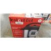 Image 2 : INSTANT POT DUO PLUS V5 8QT 7IN1 PRESSURE COOKER - TESTED WORKING, RETAIL $179