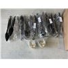 Image 1 : 2 NEW ESTEE LAUDER DAYWEAR MOISTURE CREAM AND 8 NEW 2PC SETS OF TONGS
