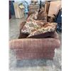 Image 4 : 2 PC BROWN FASBRIC LEATHER ACCENT SOFA  AND CHAIR