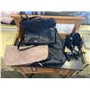 Image 3 : ASSORTED DESIGNER PURSES AND HEELS SIZE 7