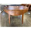 Image 4 : ROUND DROPSIDE DINING TABLE