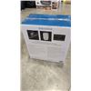 Image 3 : INSIGNIA 6 SHEET CROSS CUT SHREDDER - TESTED WORKING HAVE TO MANUALLY SHUT OFF