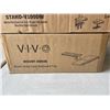 Image 4 : 2 VIVO MECHANICAL SINGLE ARM DESK MOUNTS, 2 VIVO SINGLE MONITOR DESK MOUNTS AND KEYBOARD TRAY
